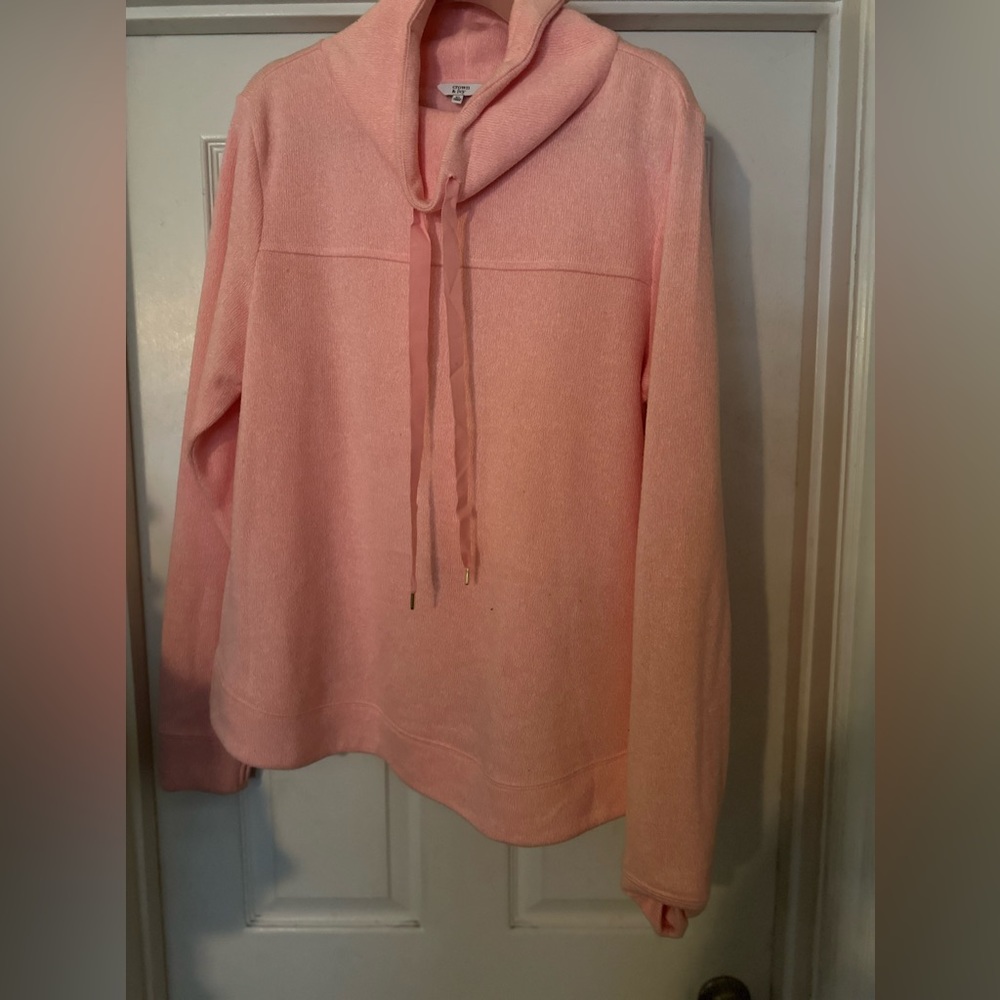 Crown & Ivy Sweater/Sweatshirt Peony Pink Size XL